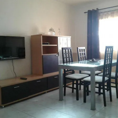 Apartamento Com Piscina, By Iziboo Kings * Portimão